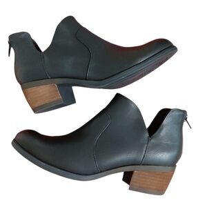 NEW B.O.C Lucy Black Ankle Boot Cut Out Western Booties Size 6